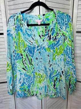 Lilly Pulitzer 100% Silk Blue Green Printed Tunic Blouse Size Medium